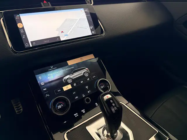Land Rover Range Rover Evoque view 10