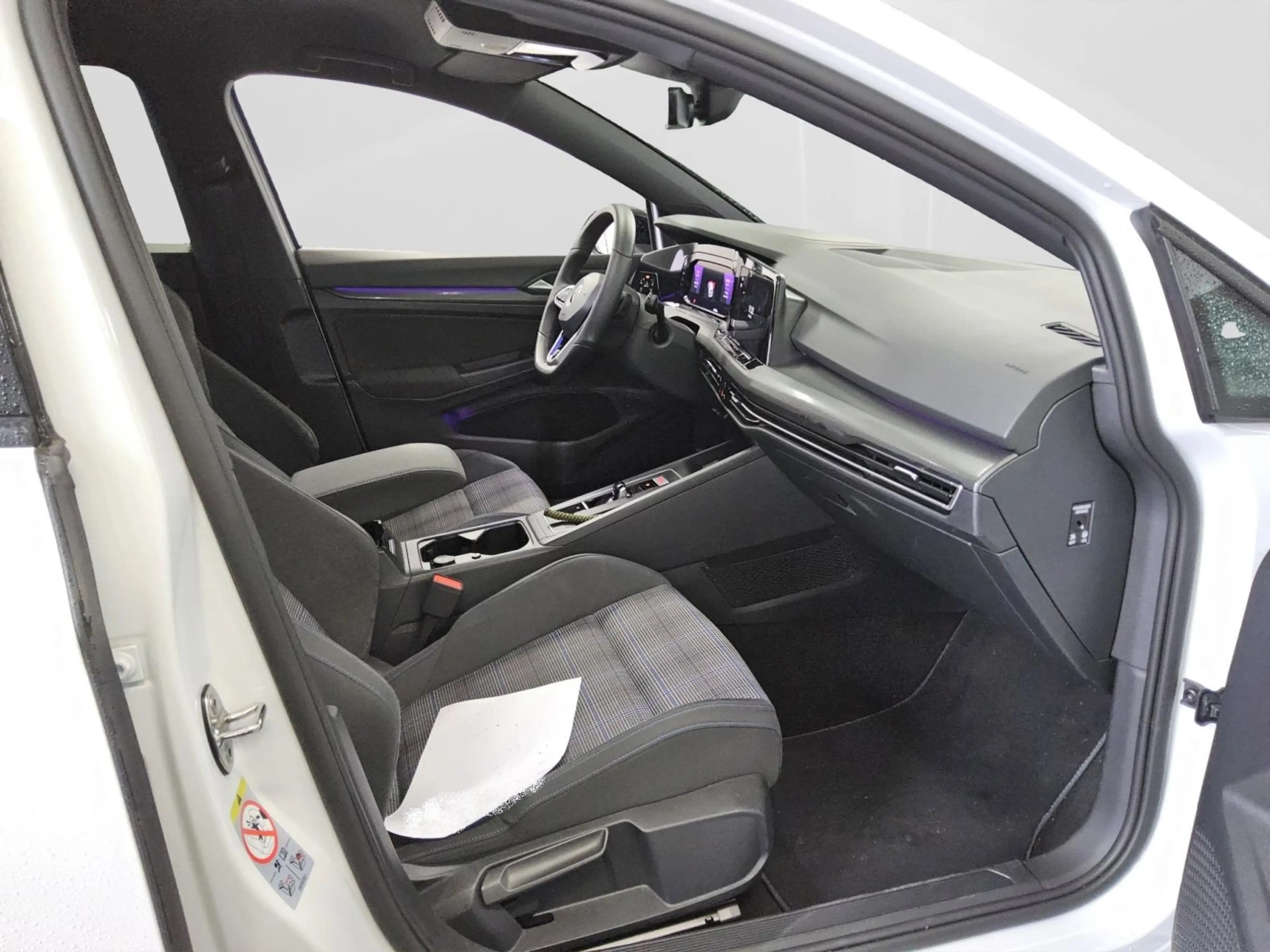 Volkswagen Golf GTE 8 VIII 1.4 TSI eHybrid DSG GTE DCC/IQ.Light — photo 3
