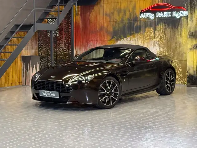 Aston Martin V8 Roadster 4.7l Aut. Einzelstück