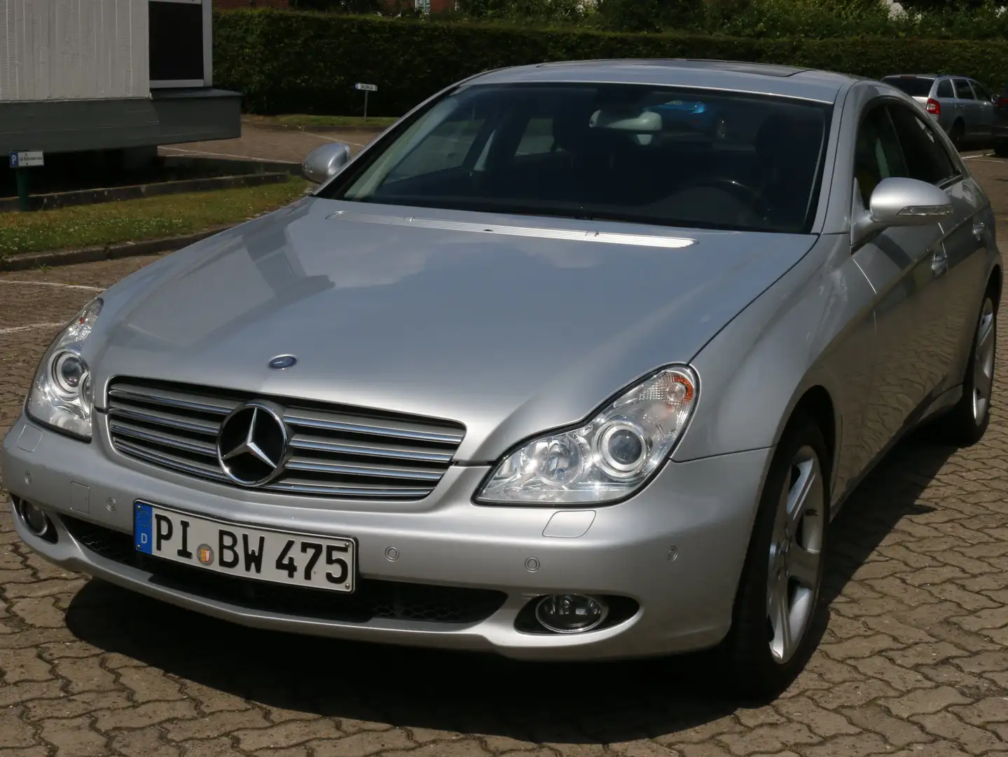 Mercedes-Benz CLS 350 Argent - 1