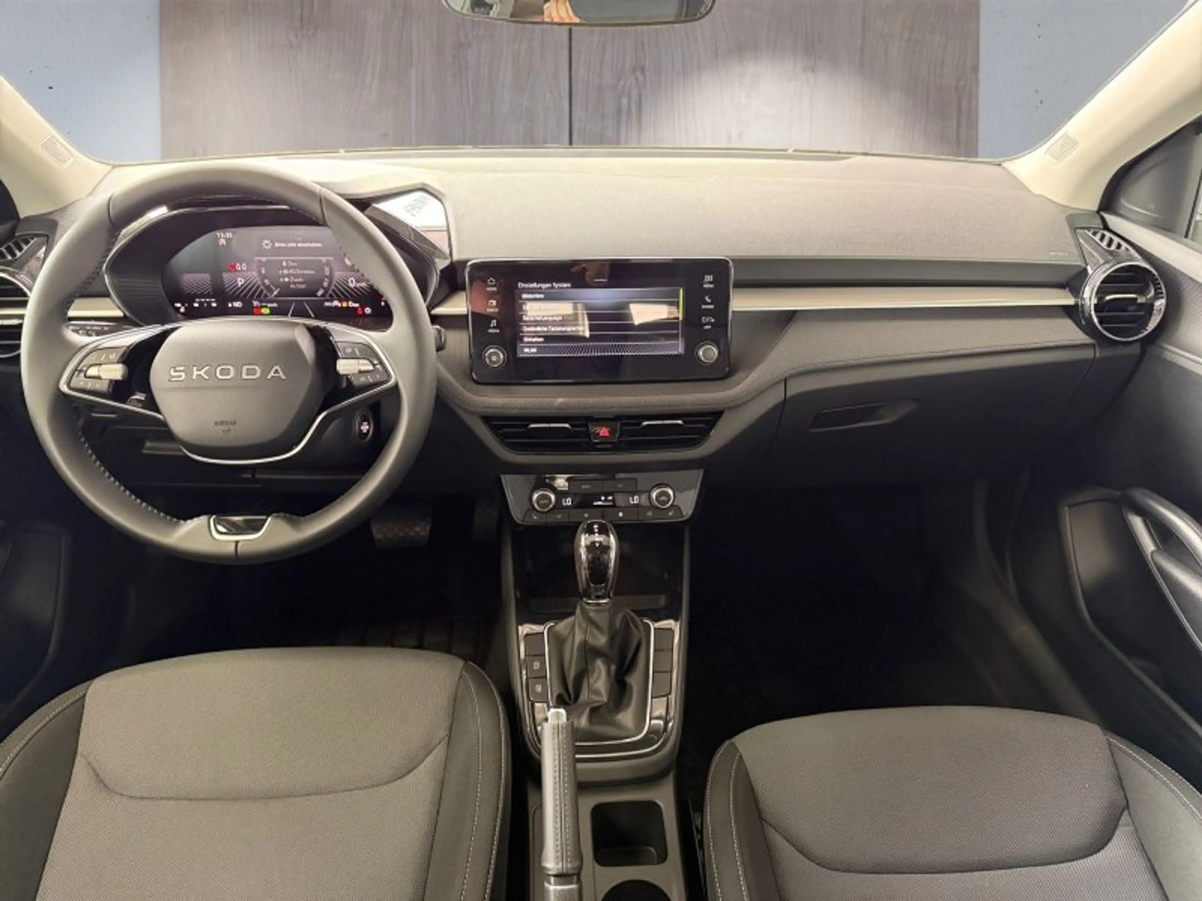 Skoda Fabia 1,0TSI DSG 2-Z.Klimaaut/Winterp/Temp/LED/Pdc — photo 11