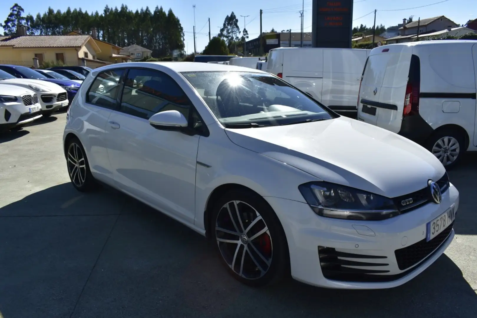 Volkswagen Golf 2.0TDI CR BMT GTD 184 Blanc - 2