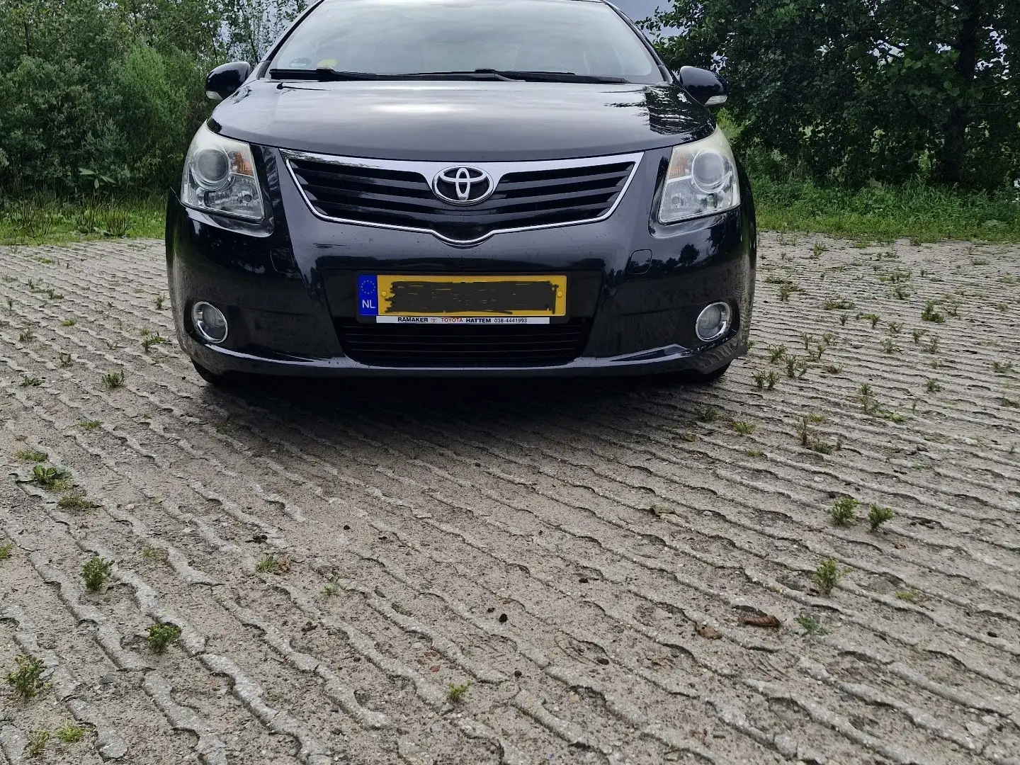 Toyota Avensis 2.0 VVTi Dynamic Zwart - 1