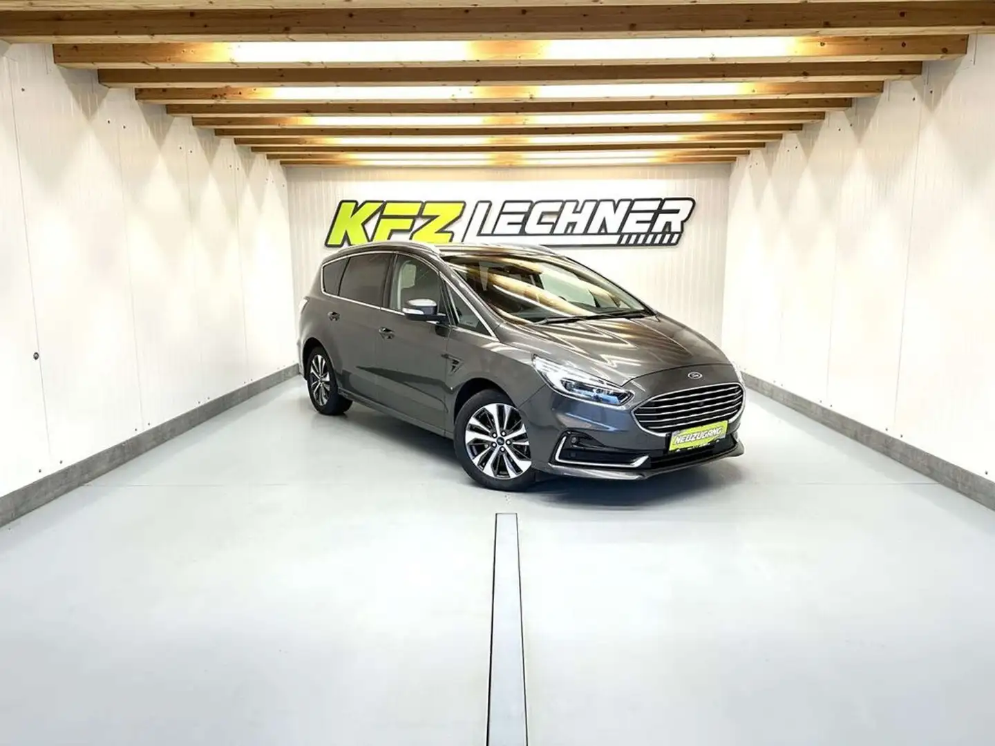 Ford S-Max 2,0 EcoBl. Aut ''Titanium'' LED*NAVI*LEDER*ACC Grau - 1