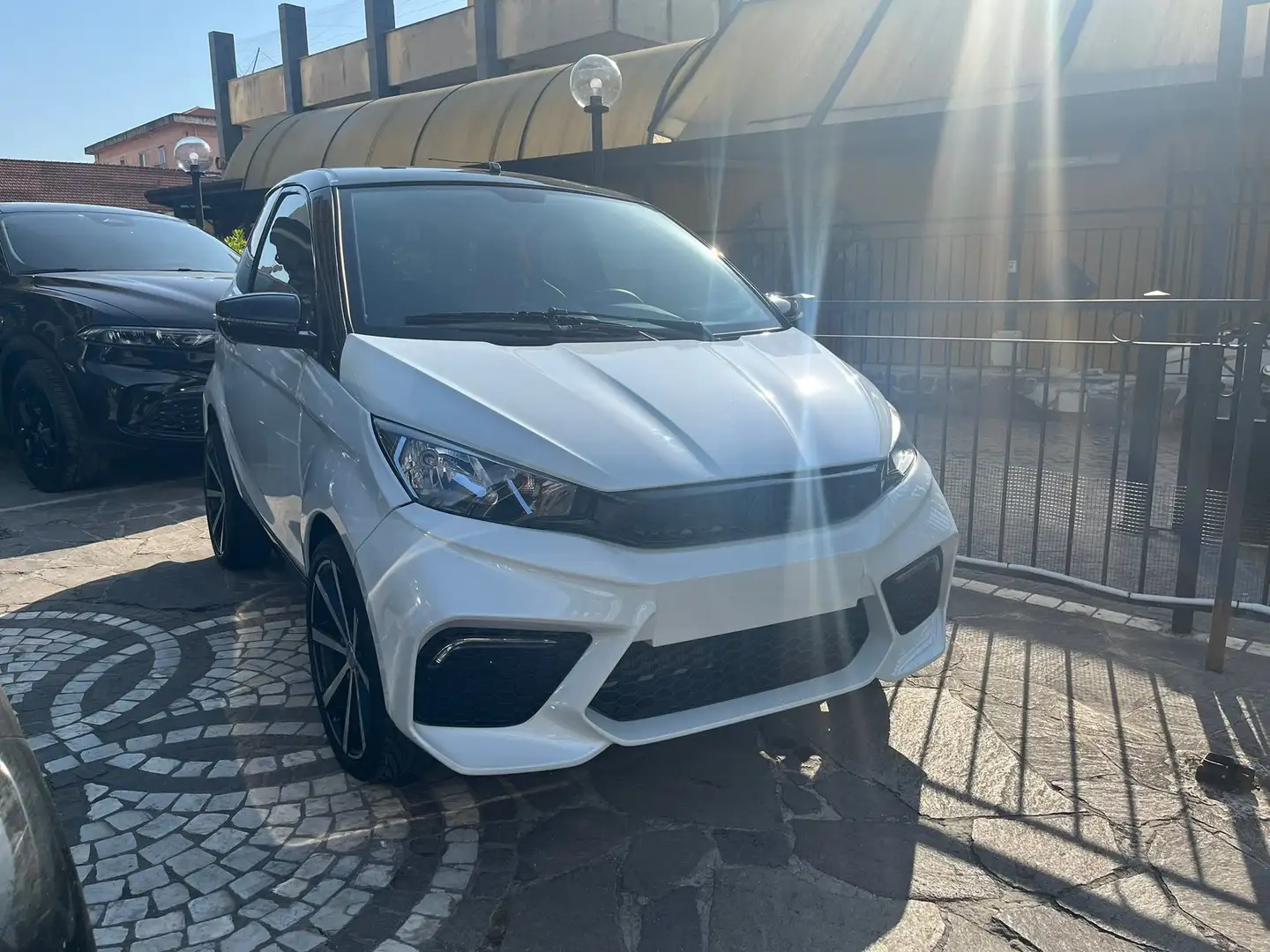Aixam GTO 2022 Blanc - 2