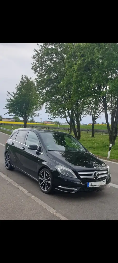 Mercedes-Benz B 200 CDI BlueEFFICIENCY EDITION 1 - 1