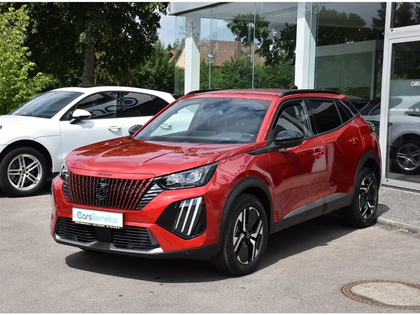 Peugeot 2008 1.2 PureTech Allure GPS LANE SIDE REGUL CAM360 1°M Rouge - 2