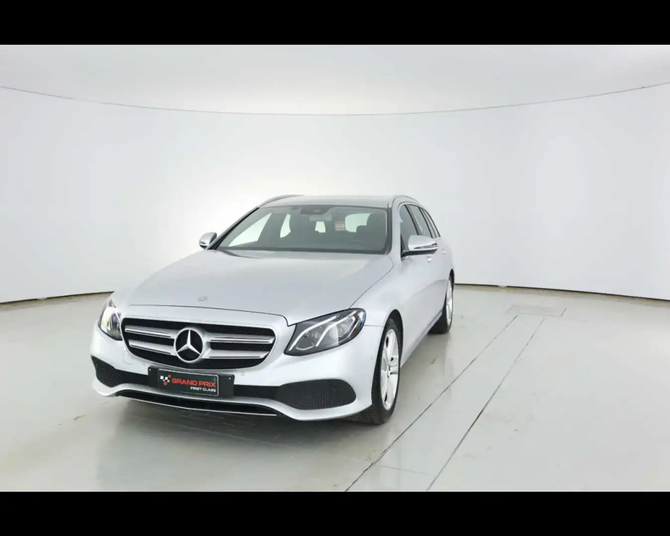 Mercedes-Benz E 220 d S.W. Auto Sport Argento - 2