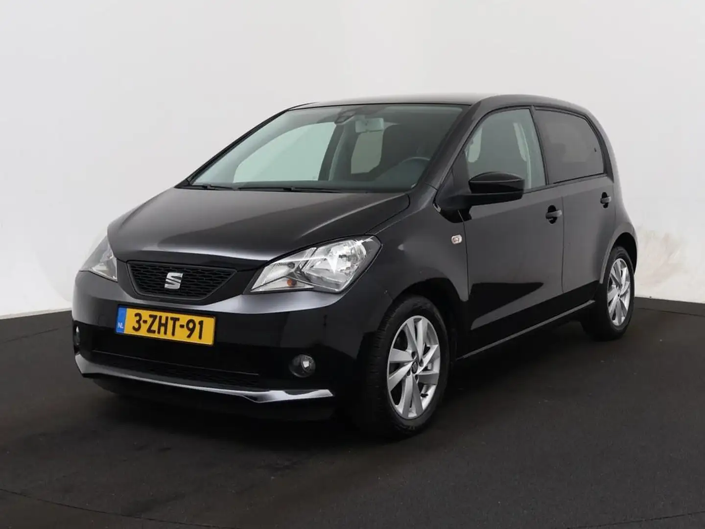 SEAT Mii 1.0 Sport Dynamic Airco/Stoelverw./LM-vlg Zwart - 2