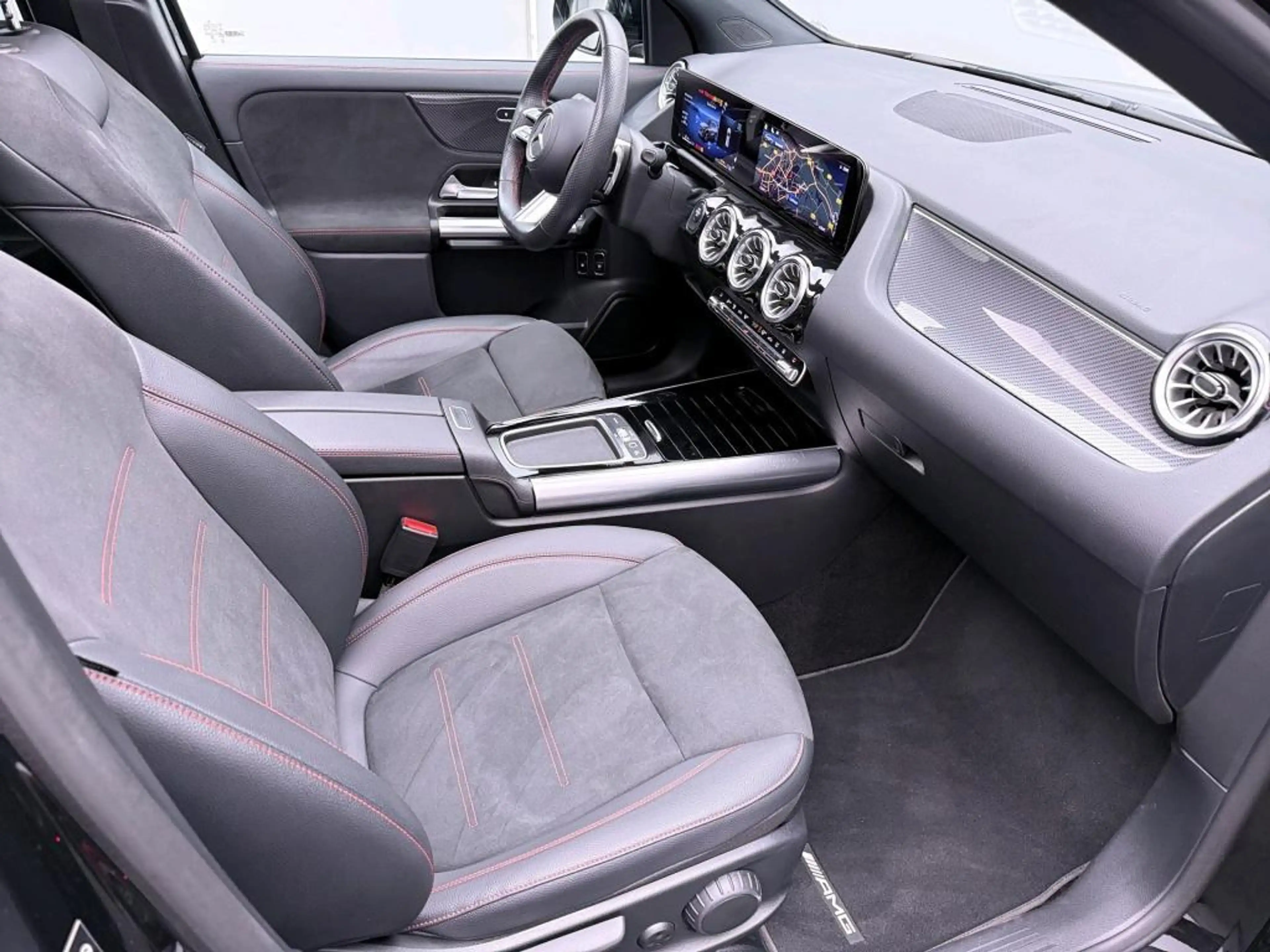 Mercedes-Benz GLA 250 e Business Solution AMG | Trekhaak Wegklapbaar | P — photo 2