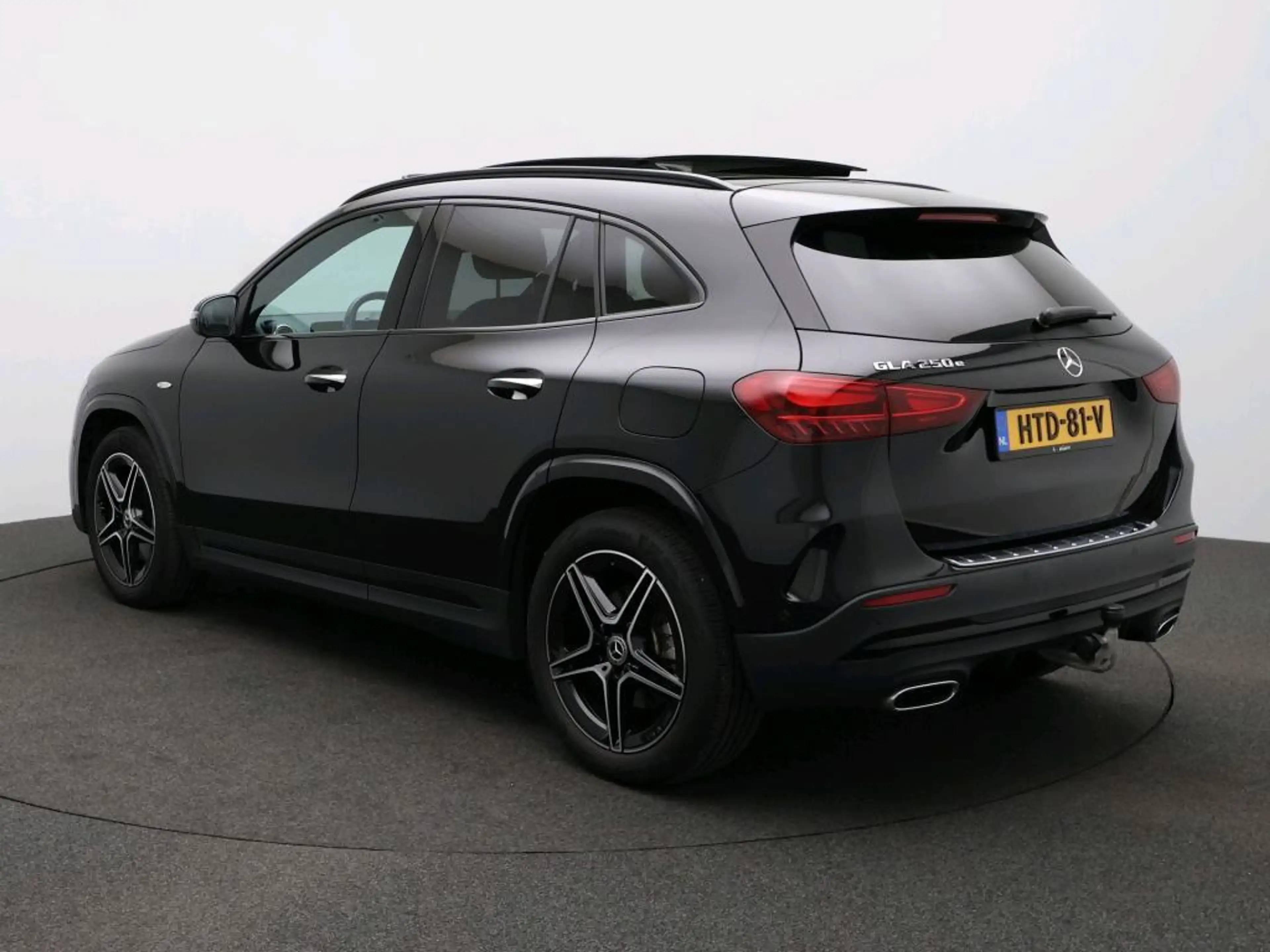 Mercedes-Benz GLA 250 e Business Solution AMG | Trekhaak Wegklapbaar | P — photo 5
