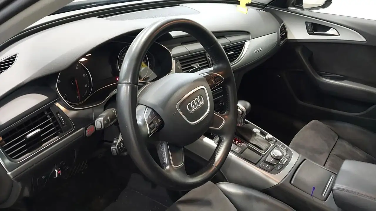AUDI A6 AVANT 3.0 V6 BITDI QUATTRO 313ch - BOSE - TOIT PANORAMIQUE - ACC - ATTELAGE PIVOTANT - SUSPENSION PNEUMATIQUE