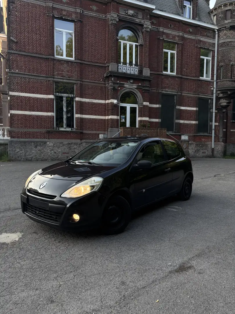 Renault Clio 1.2i Expression - 1