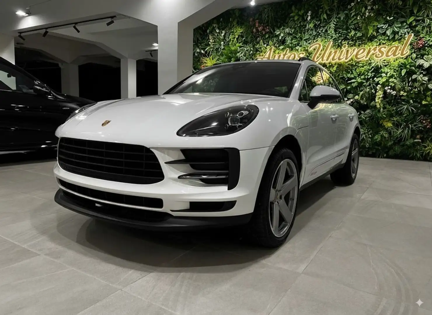 Porsche Macan Weiß - 1