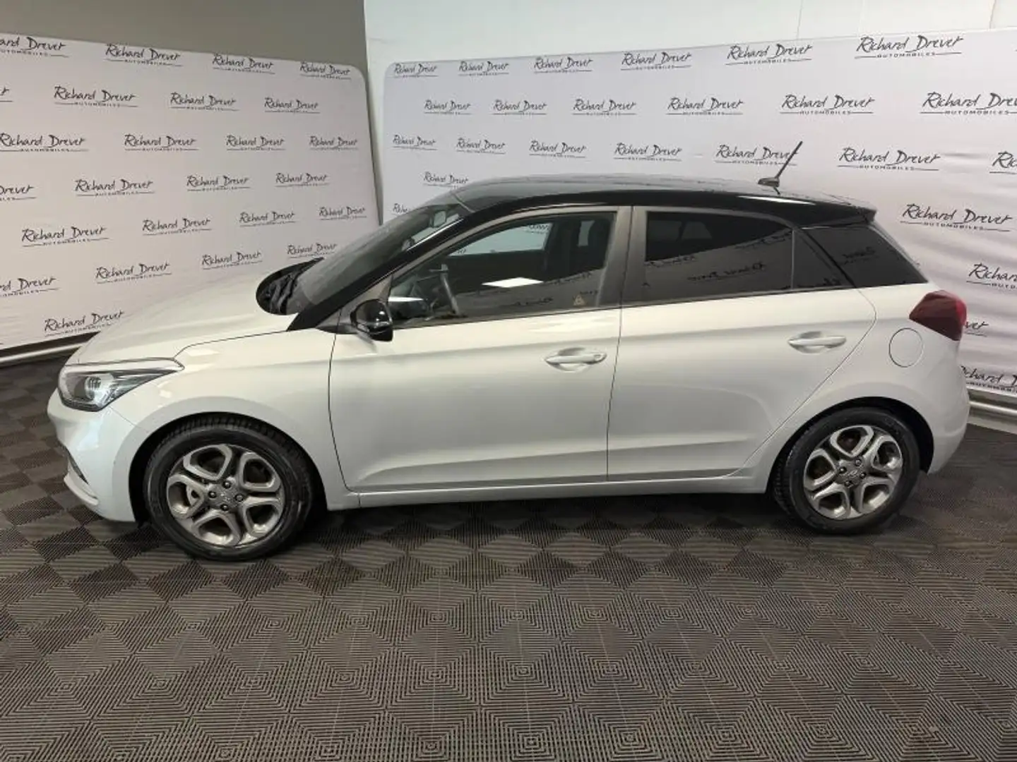 Hyundai i20 1.0 T-GDi 100ch Edition #Style Euro6d-T EVAP Argent - 2