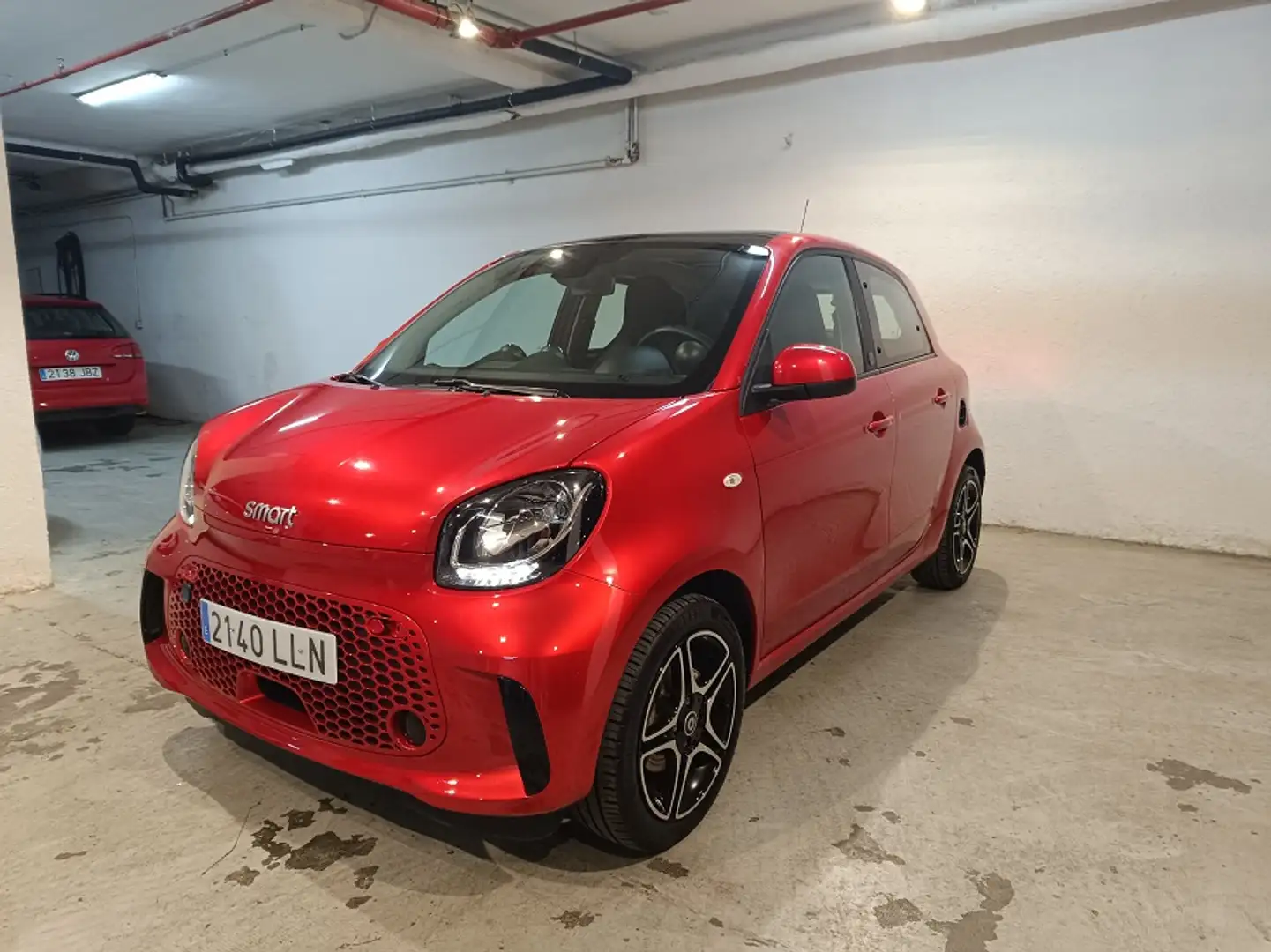 smart forFour EQ Passion Rouge - 1