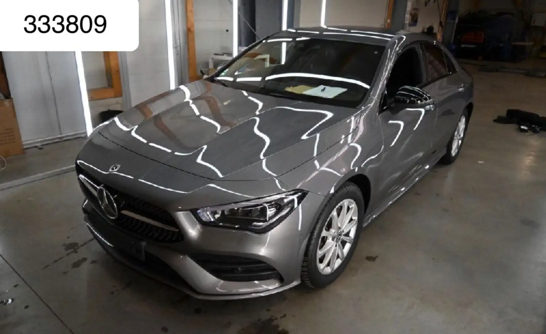 Mercedes-Benz CLA 250 e 2x AMG Line Widescr Kam DAB Multibeam Gris - 1