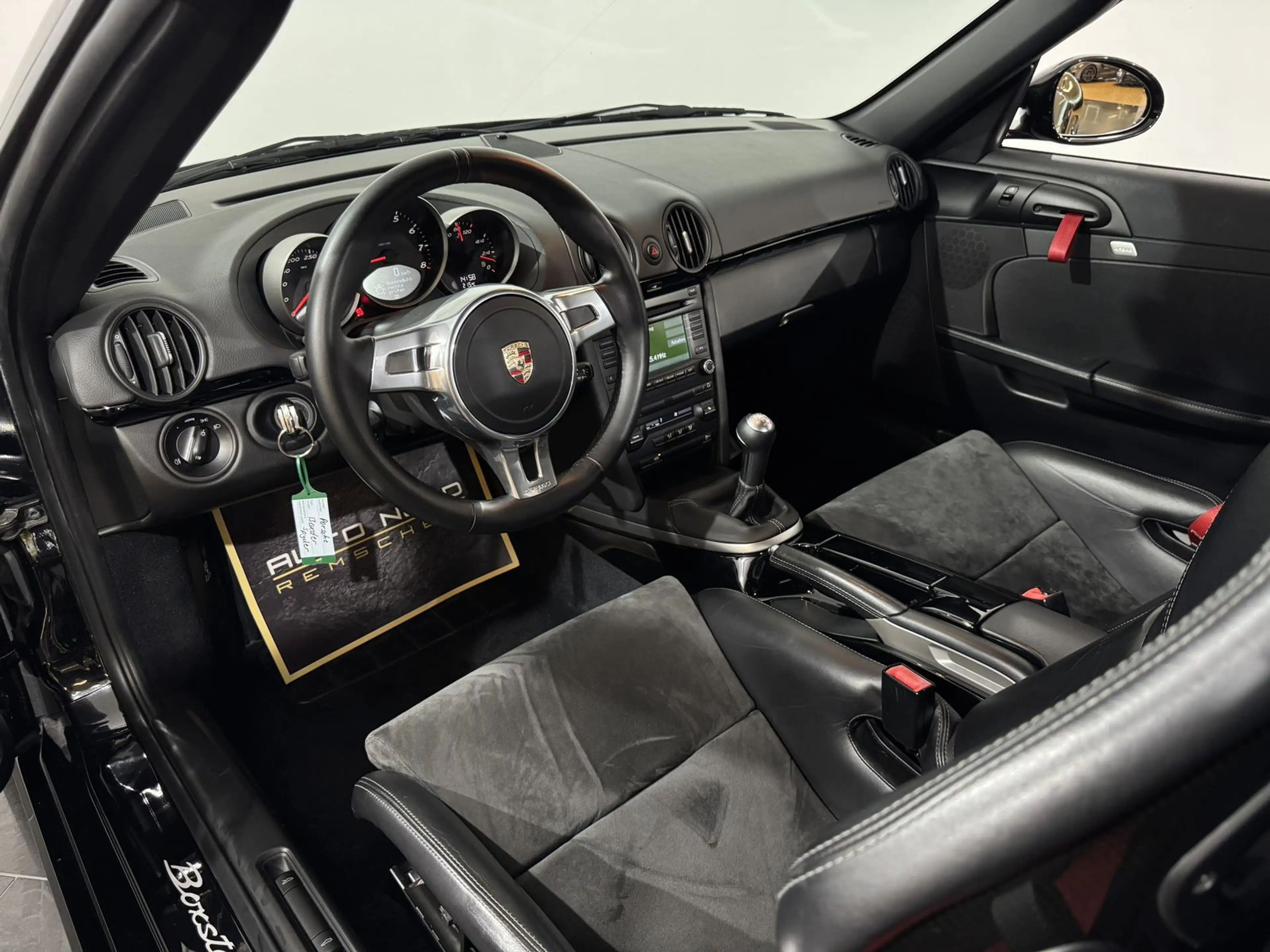 Porsche Boxster Spyder *Schale*Tempomat*S-AGA*Alcantara* — photo 15