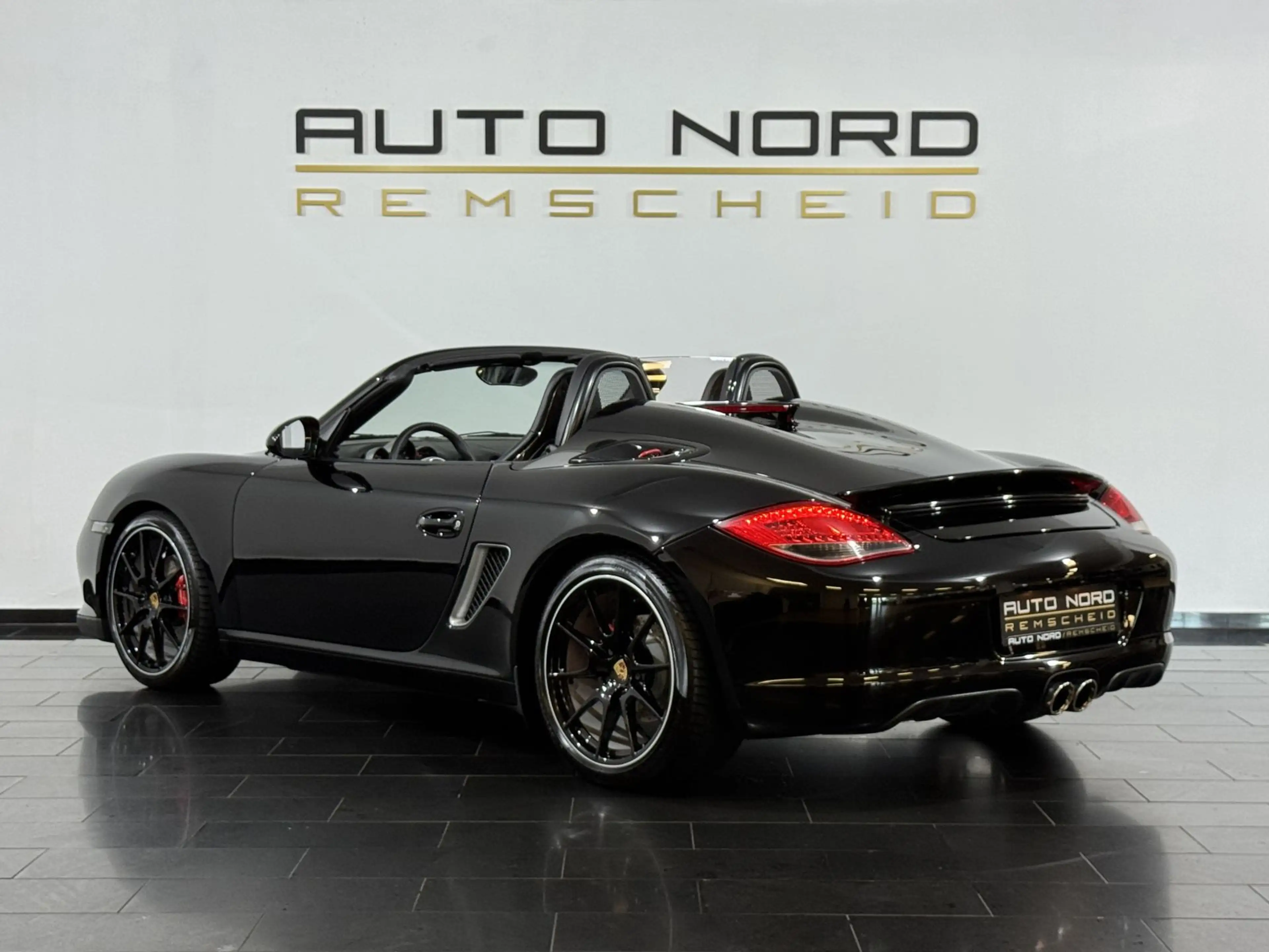 Porsche Boxster Spyder *Schale*Tempomat*S-AGA*Alcantara* — photo 9