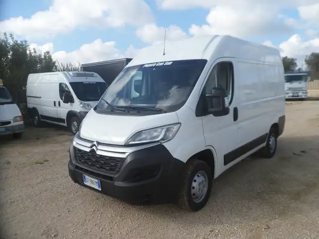 Fiat Ducato furgone medio alto