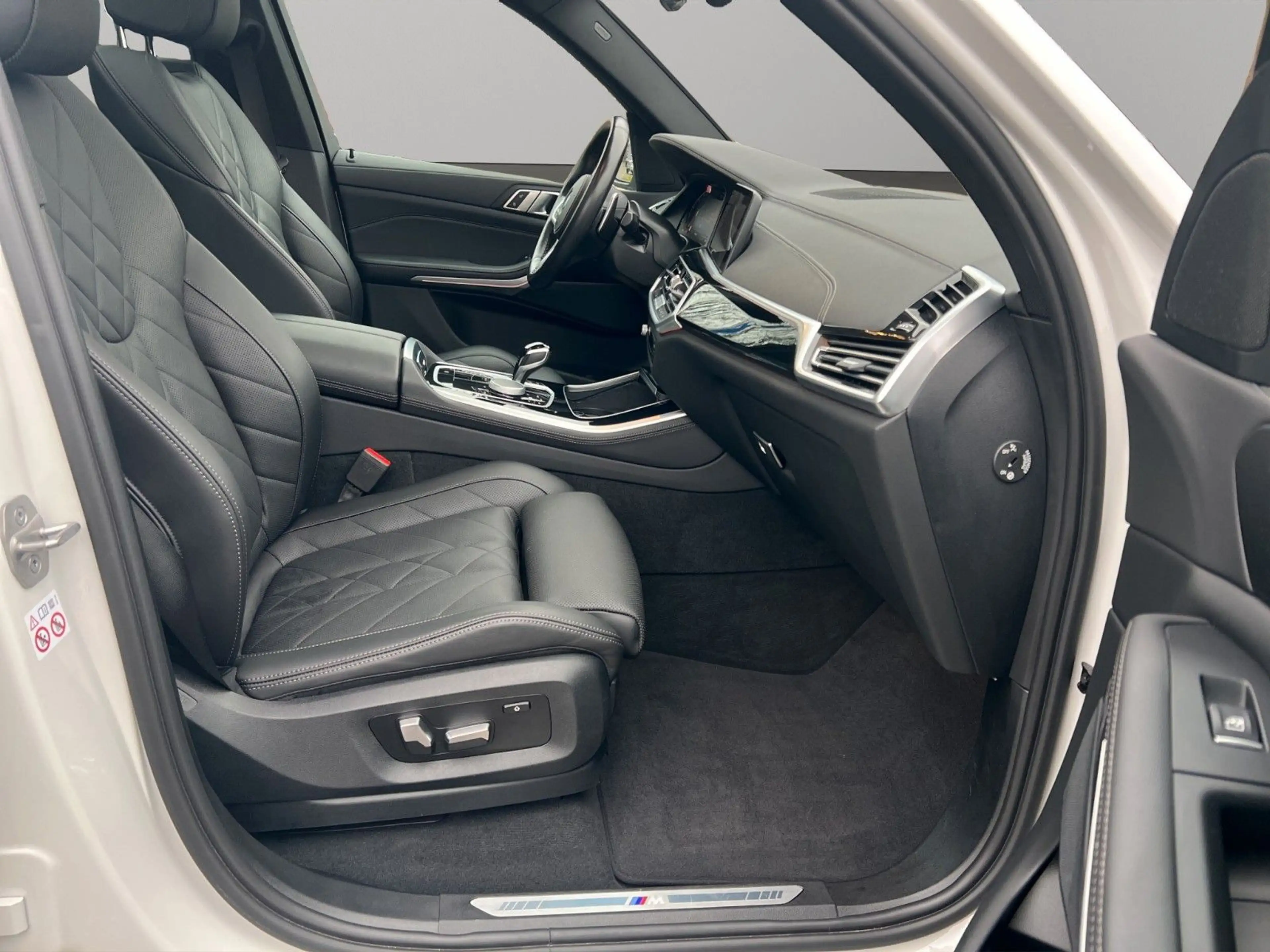 BMW X5 xDrive 30d M Sport*AHK*KAMERA*HEAD-UP*VIRTUAL — photo 7