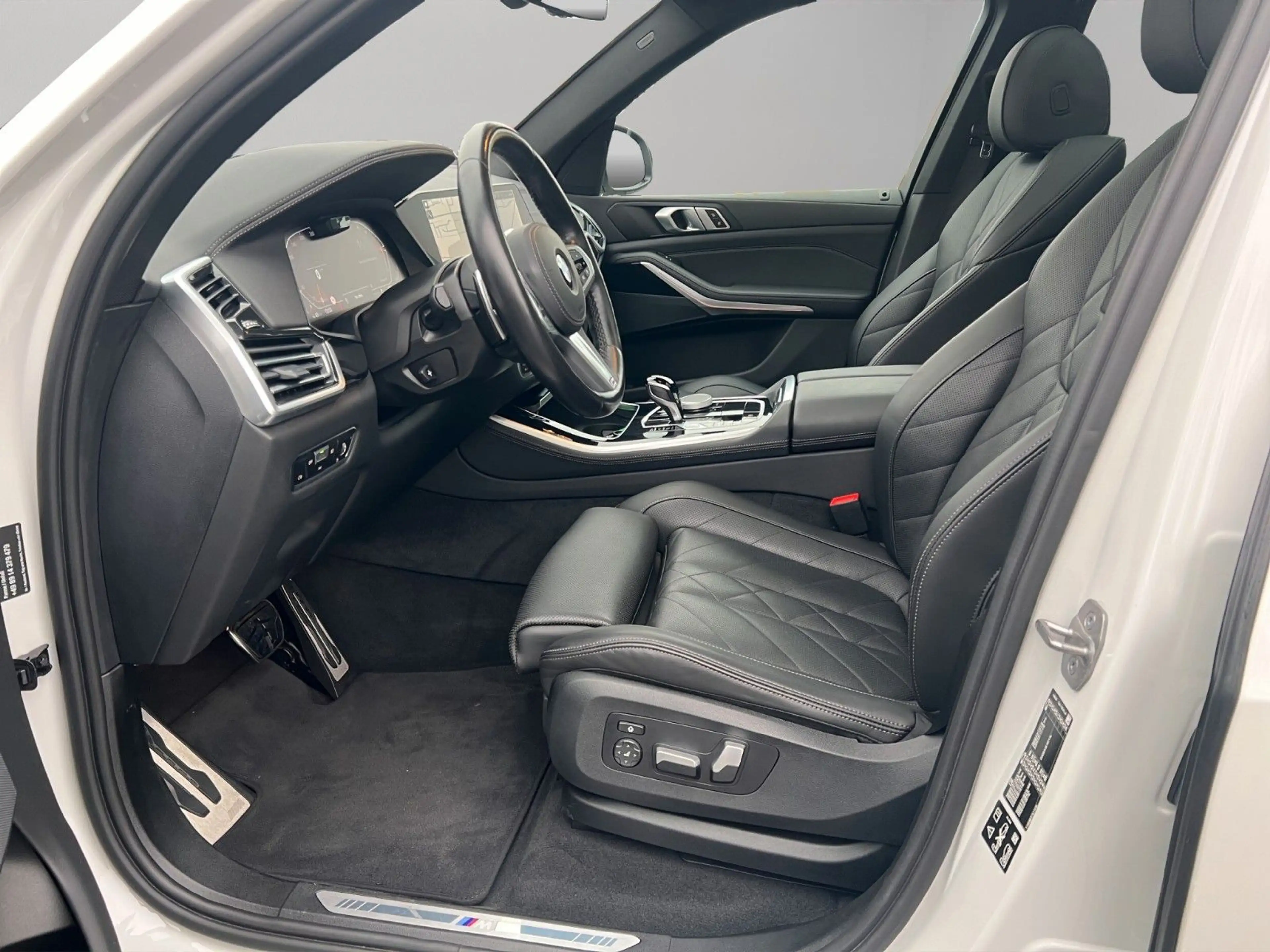BMW X5 xDrive 30d M Sport*AHK*KAMERA*HEAD-UP*VIRTUAL — photo 6