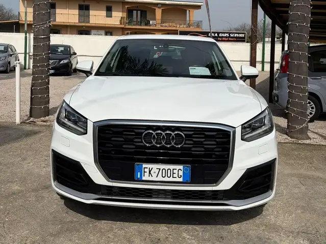 Audi Q2 Q2 I 2017 1.6 tdi Business