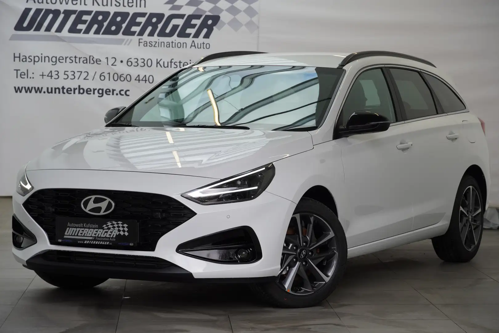 Hyundai i30 Kombi PD GO Plus 1.5 TGDI 48V Weiß - 1