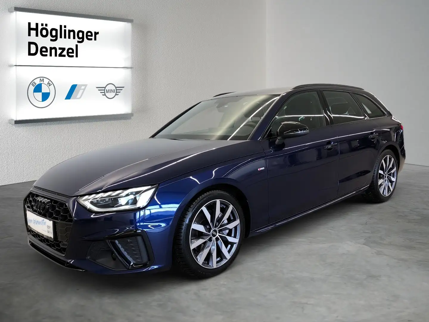 Audi A4 Avant 40 TDI S-line S-troni Blau - 2