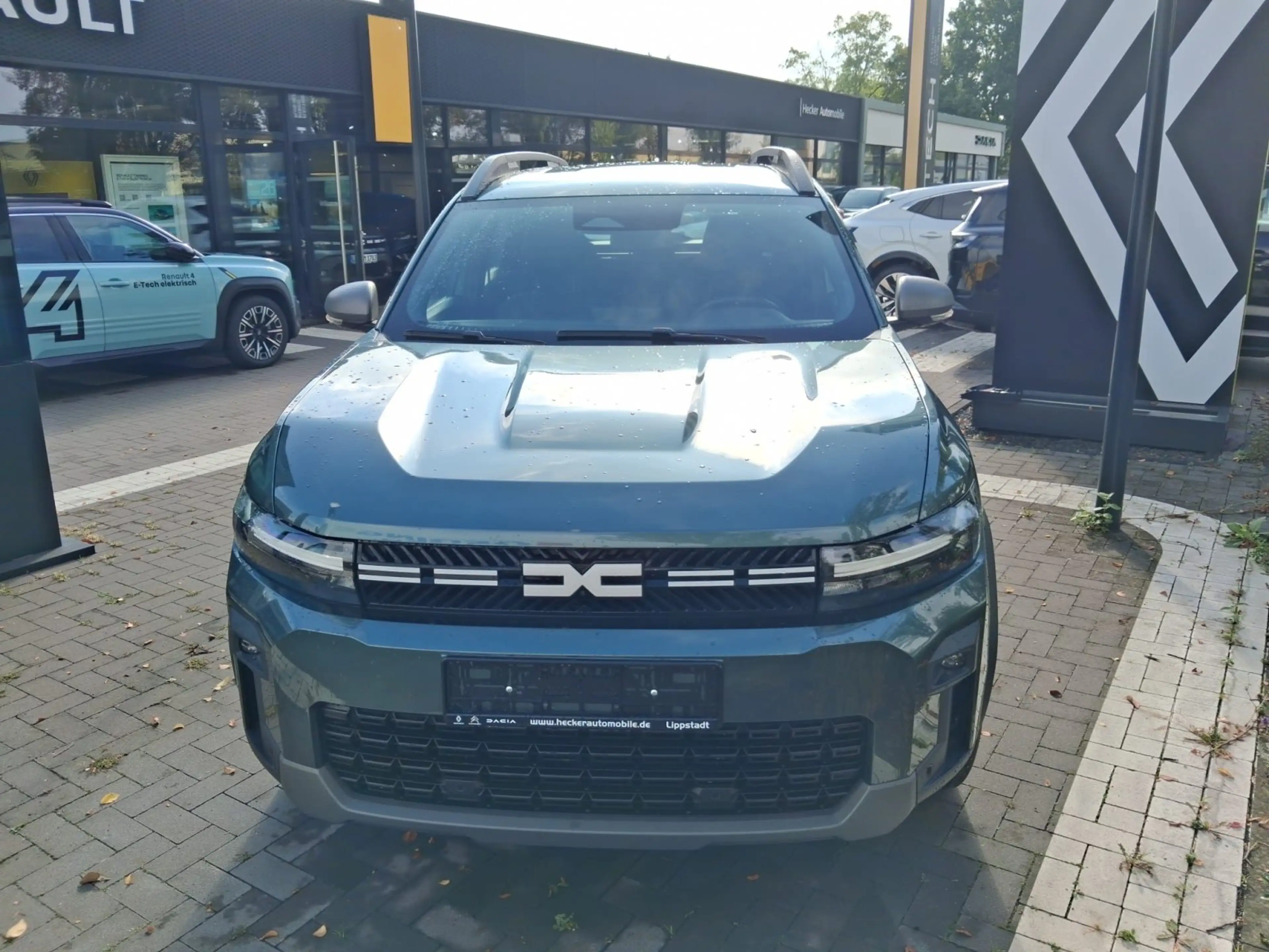 Dacia Bigster 1.2 TCe 140 Mild-Hybrid Expression — photo 2