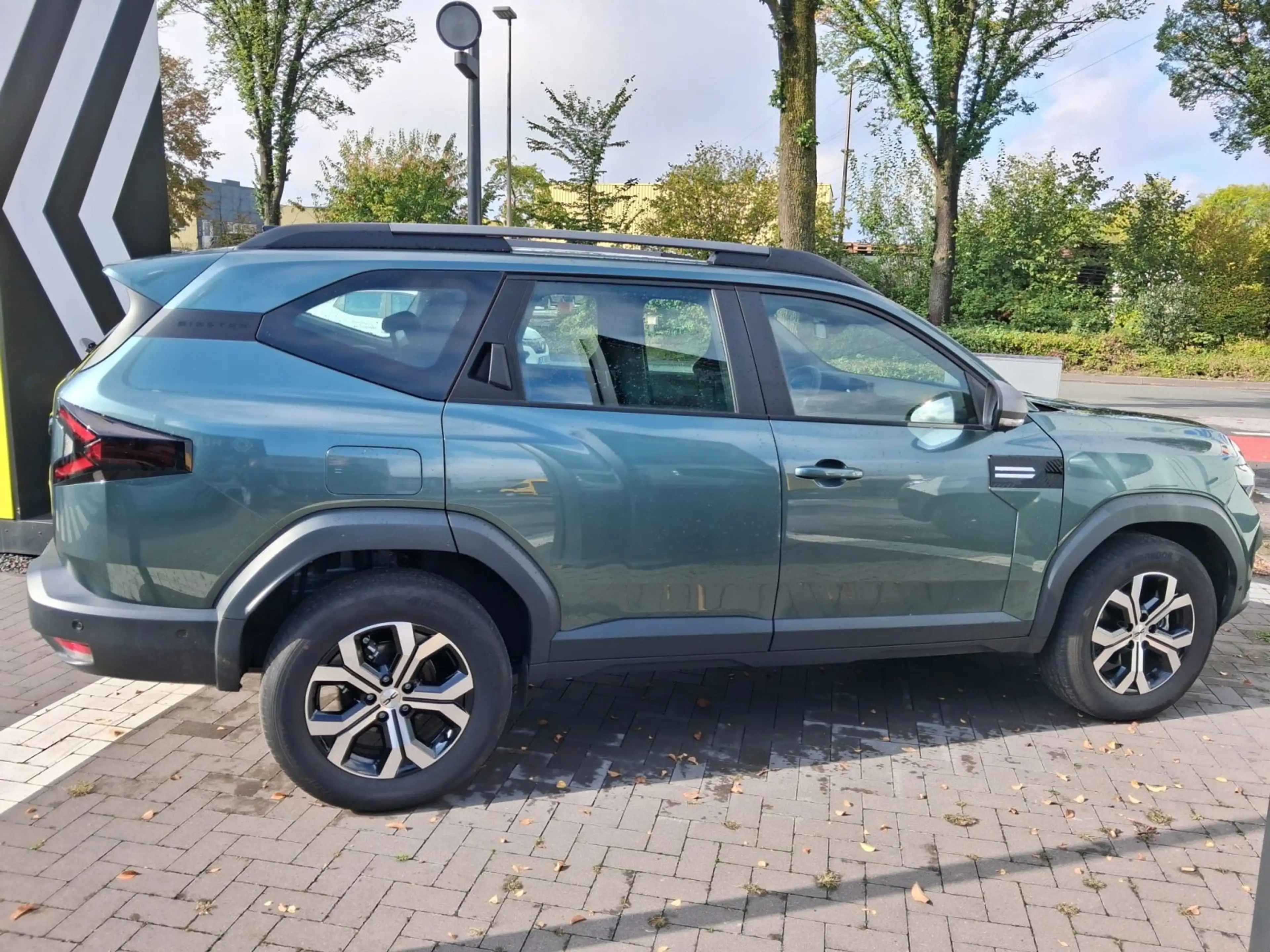 Dacia Bigster 1.2 TCe 140 Mild-Hybrid Expression — photo 6