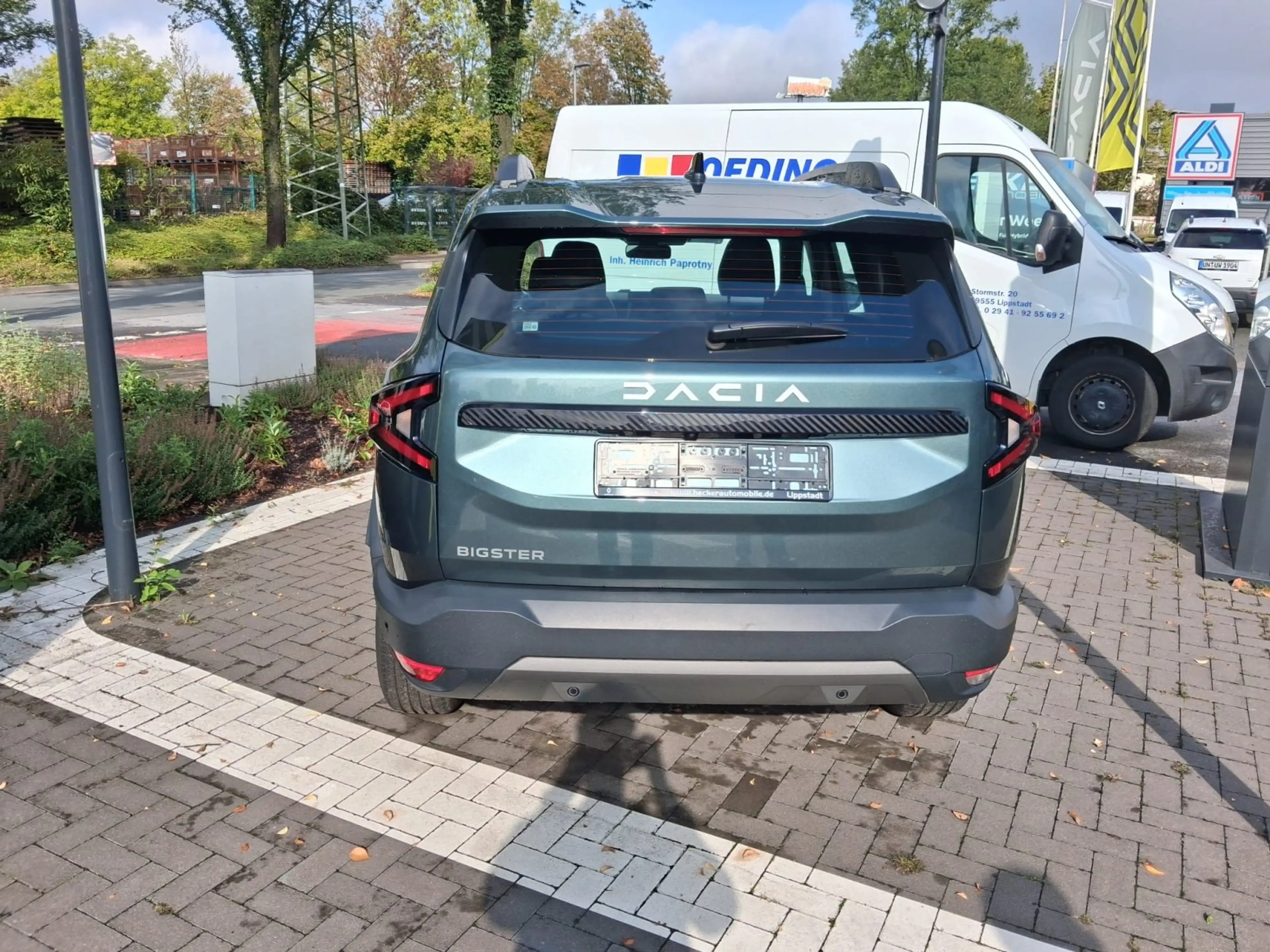 Dacia Bigster 1.2 TCe 140 Mild-Hybrid Expression — photo 4
