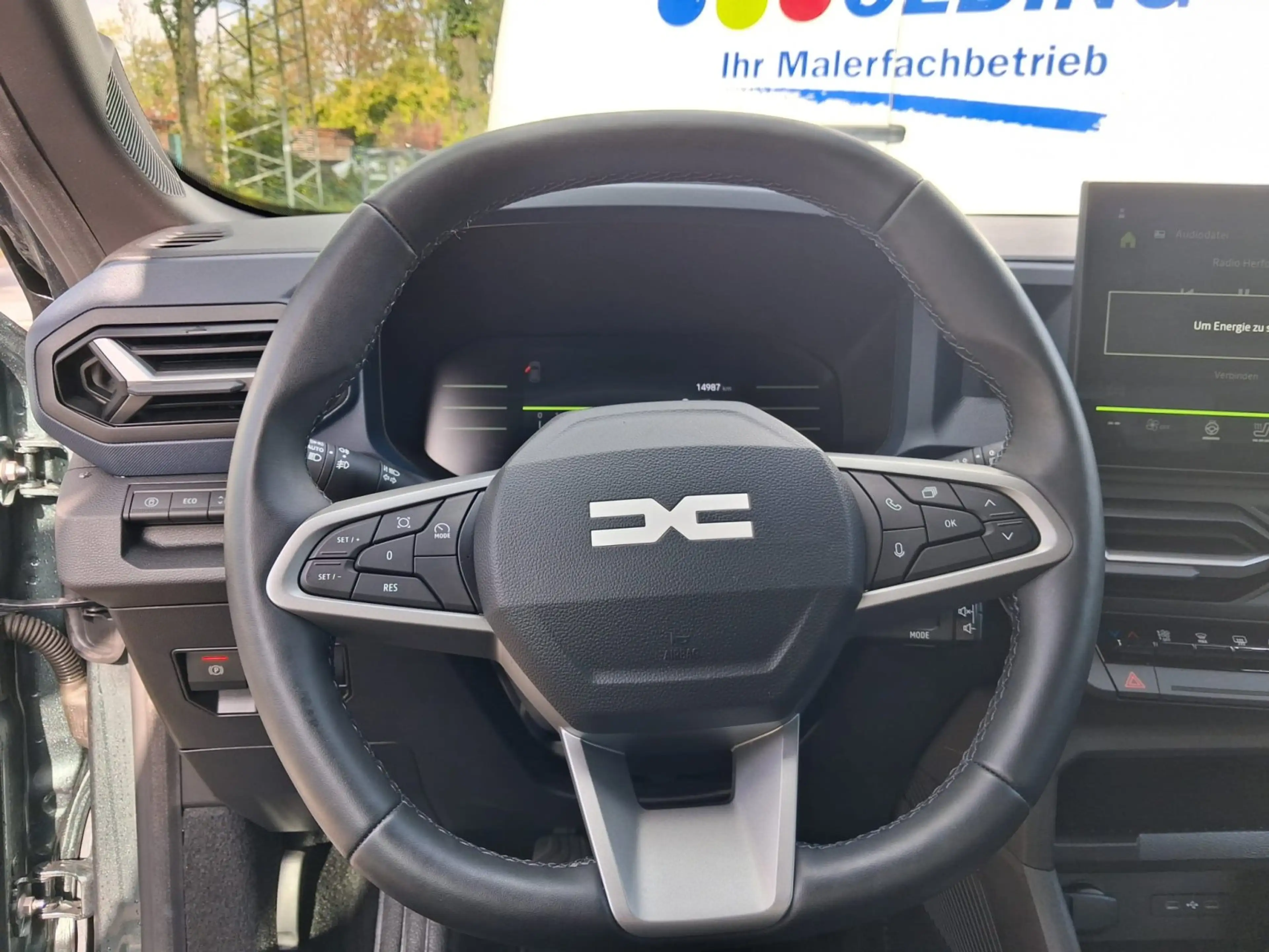 Dacia Bigster 1.2 TCe 140 Mild-Hybrid Expression — photo 9