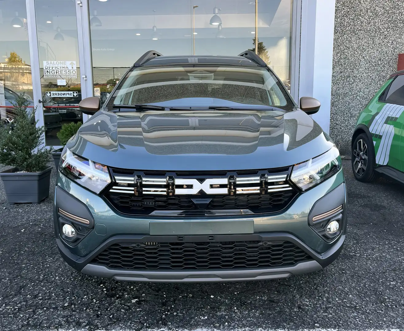 Dacia Jogger Extreme UP MY24 TCe 100 GPL ECO-G 7 posti Verde - 2