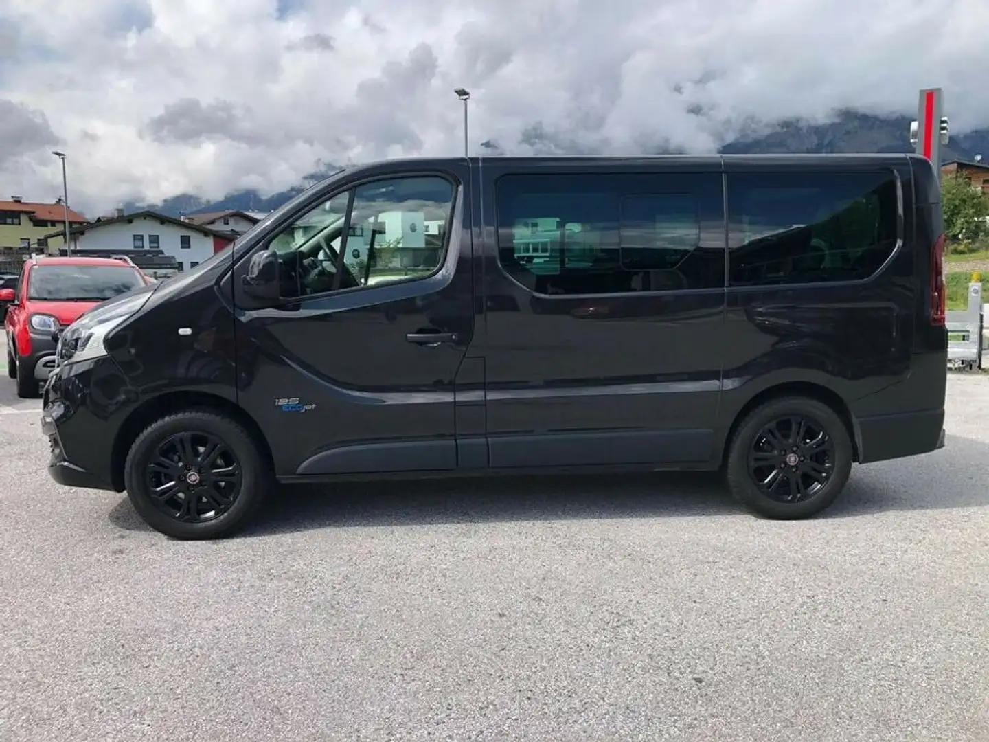 Fiat Talento Panorama L1H1 1.6 Executive  9-Sitze Schwarz - 2