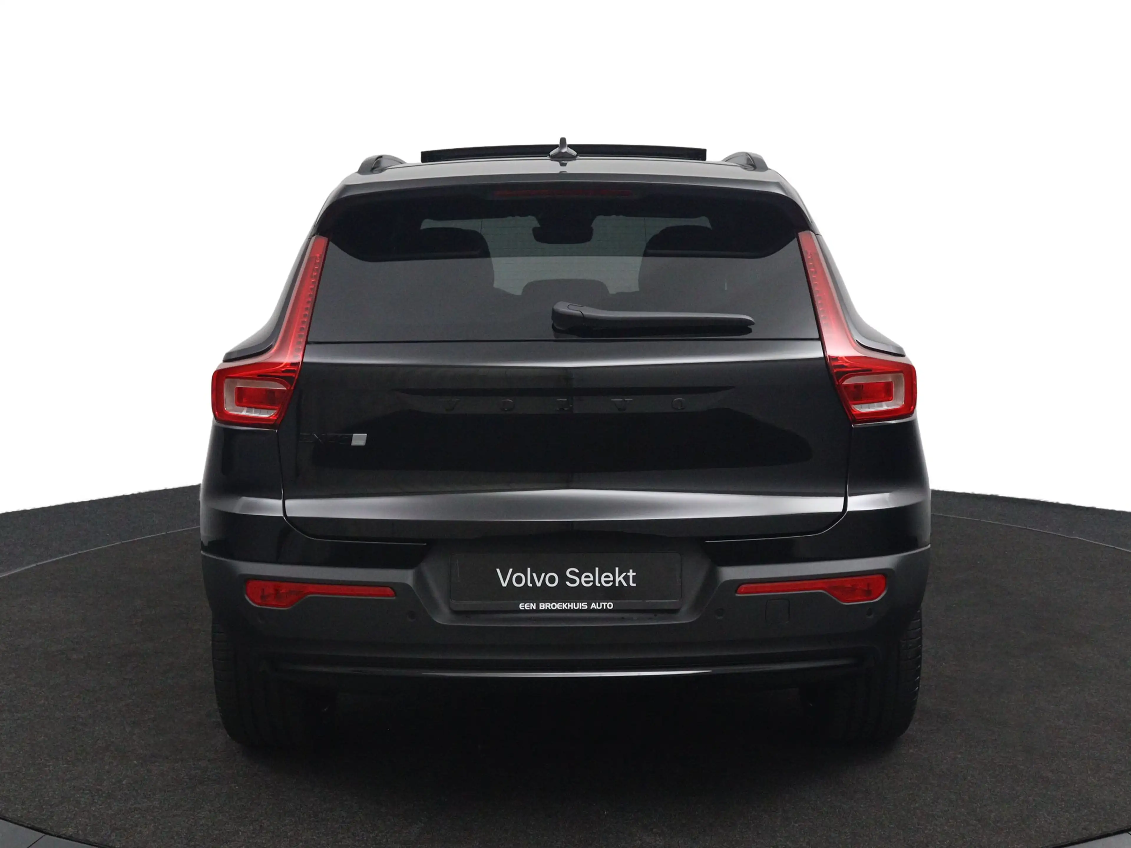 Volvo EX40 Single Motor Extended Range Ultra Black Ed. 82 kWh — photo 25