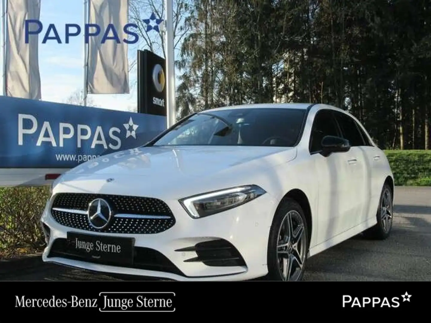 Mercedes-Benz A 250 e Kompaktlimousine *AMG Line *Multibeam LED *Distr Білий - 1