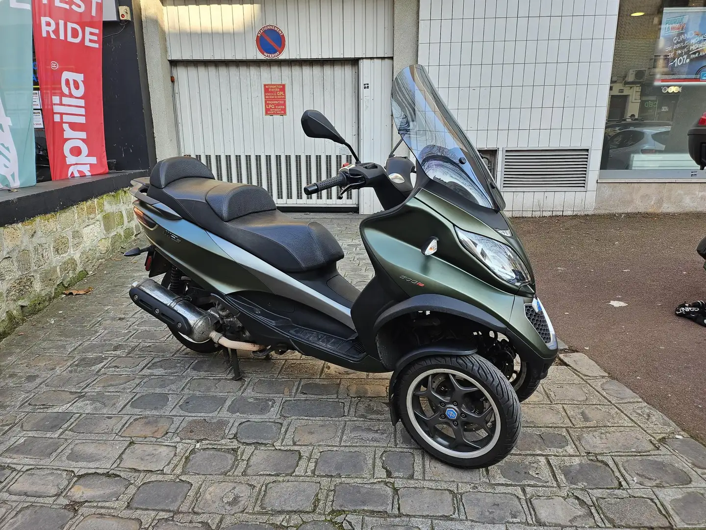 Piaggio MP3 500 Green - 1
