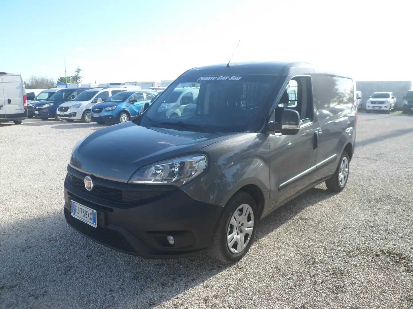 Fiat Doblo furgone Grigio - 1