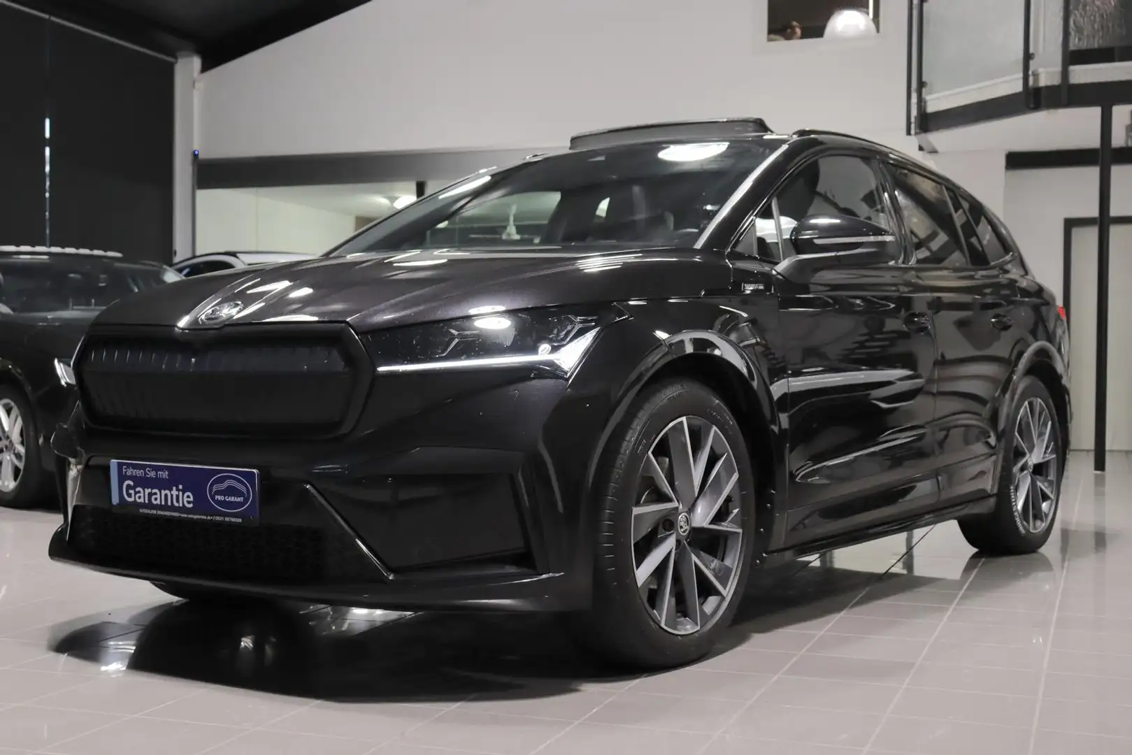 Skoda Enyaq 60 Sportline *PANO*CAM*NAVI*HEAD-UP* Noir - 2