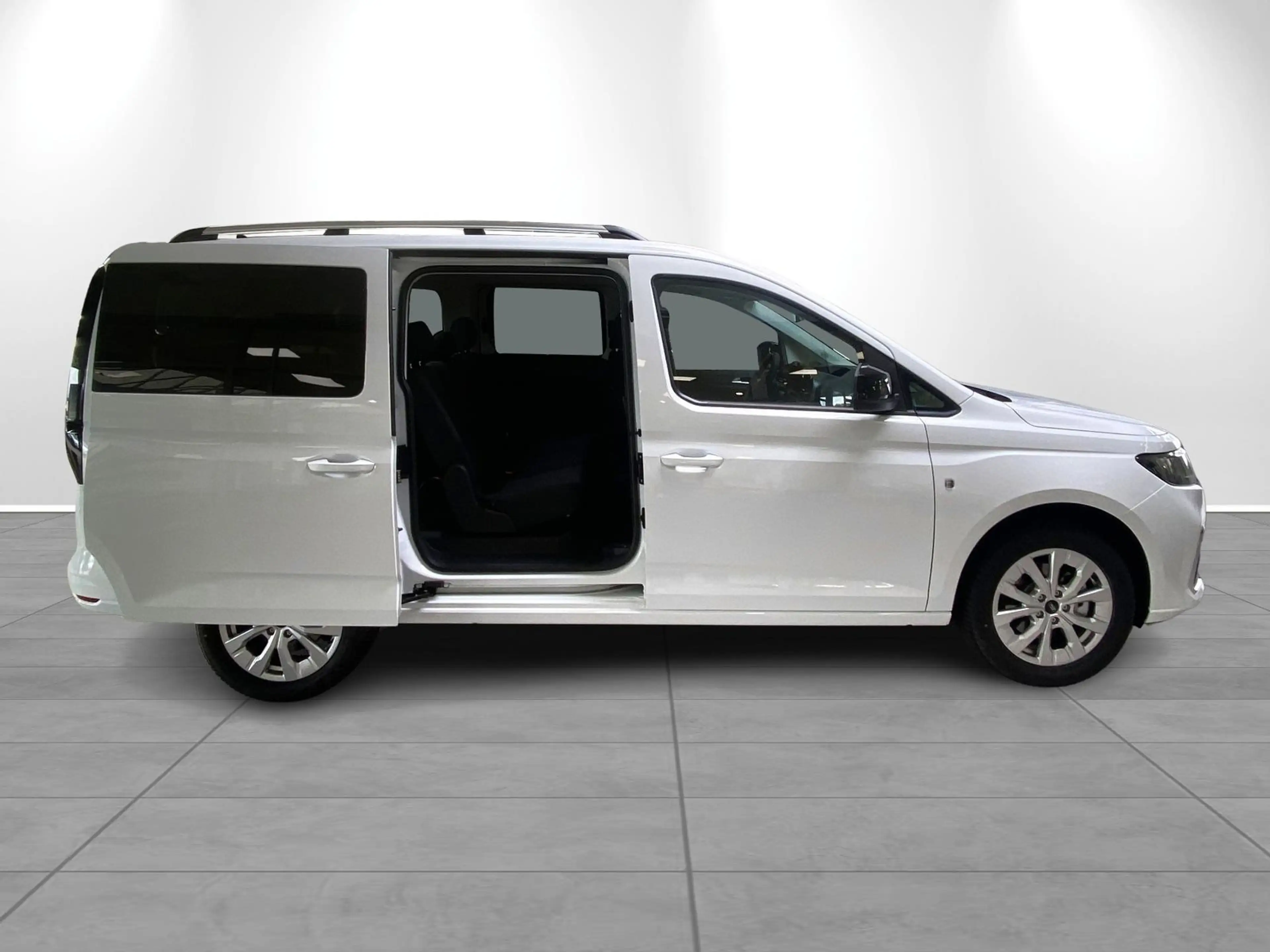 Ford Grand Tourneo Connect Titanium Rollstuhlumbau — photo 6
