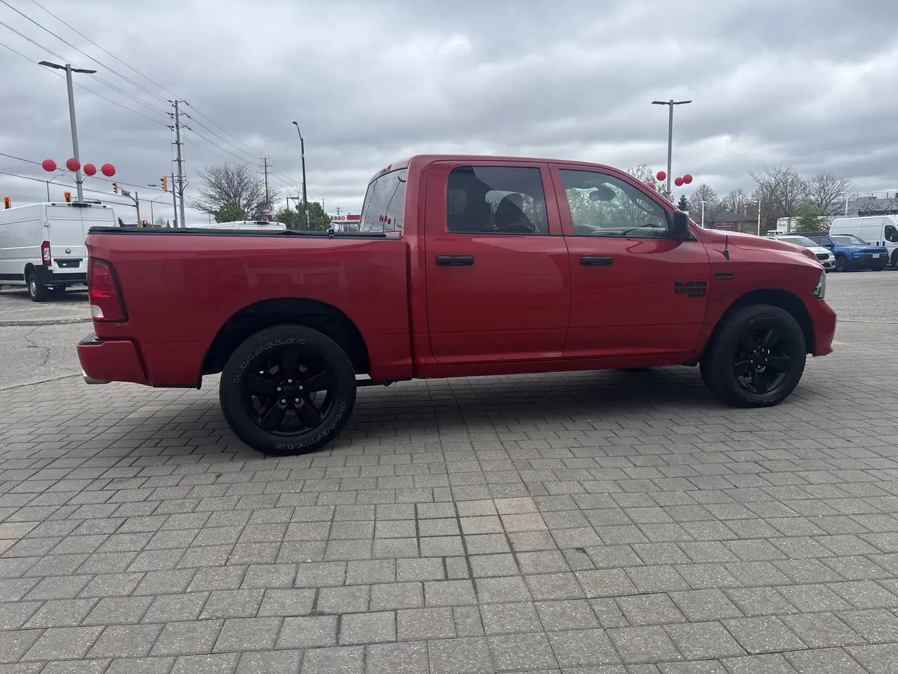 RAM 1500 снимка RAM 1500