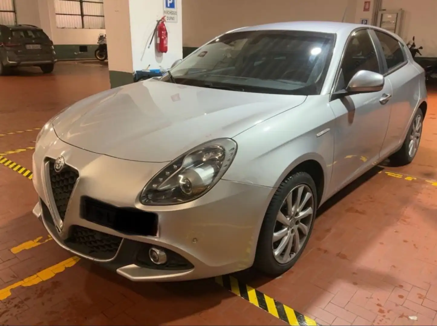 Alfa Romeo Giulietta Giulietta 1.6 jtdm Sportiva 120cv tct Argent - 1