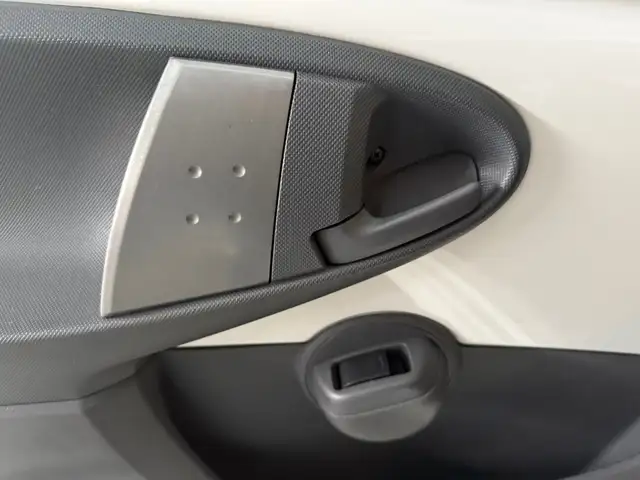 Toyota Aygo view 17