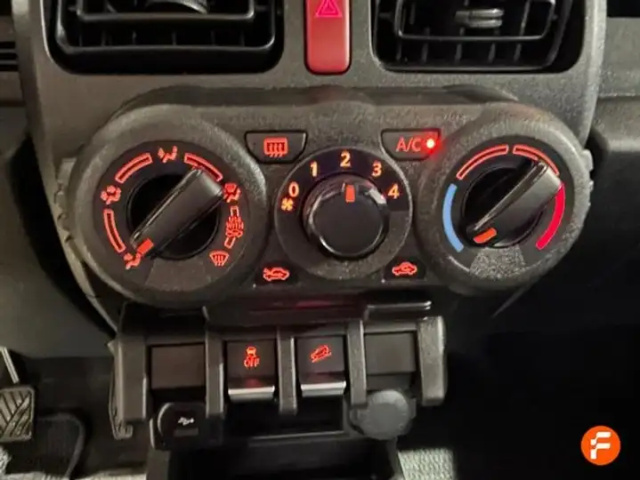 Suzuki Jimny 1.5 JLX 2020, foto 12