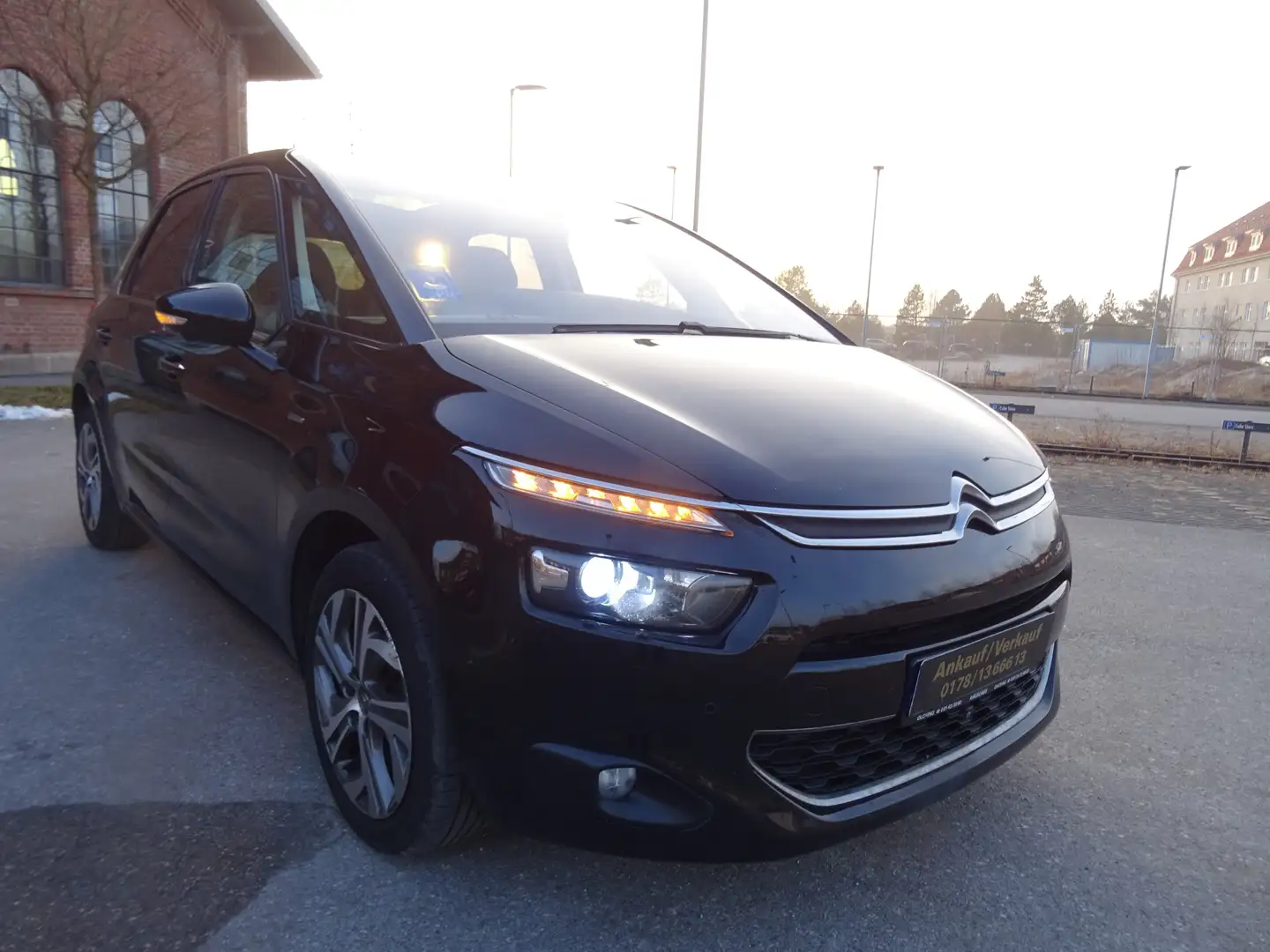 Citroen C4 SpaceTourer Exclusive / C4 Picasso Space Tourer-2.Hand Schwarz - 2