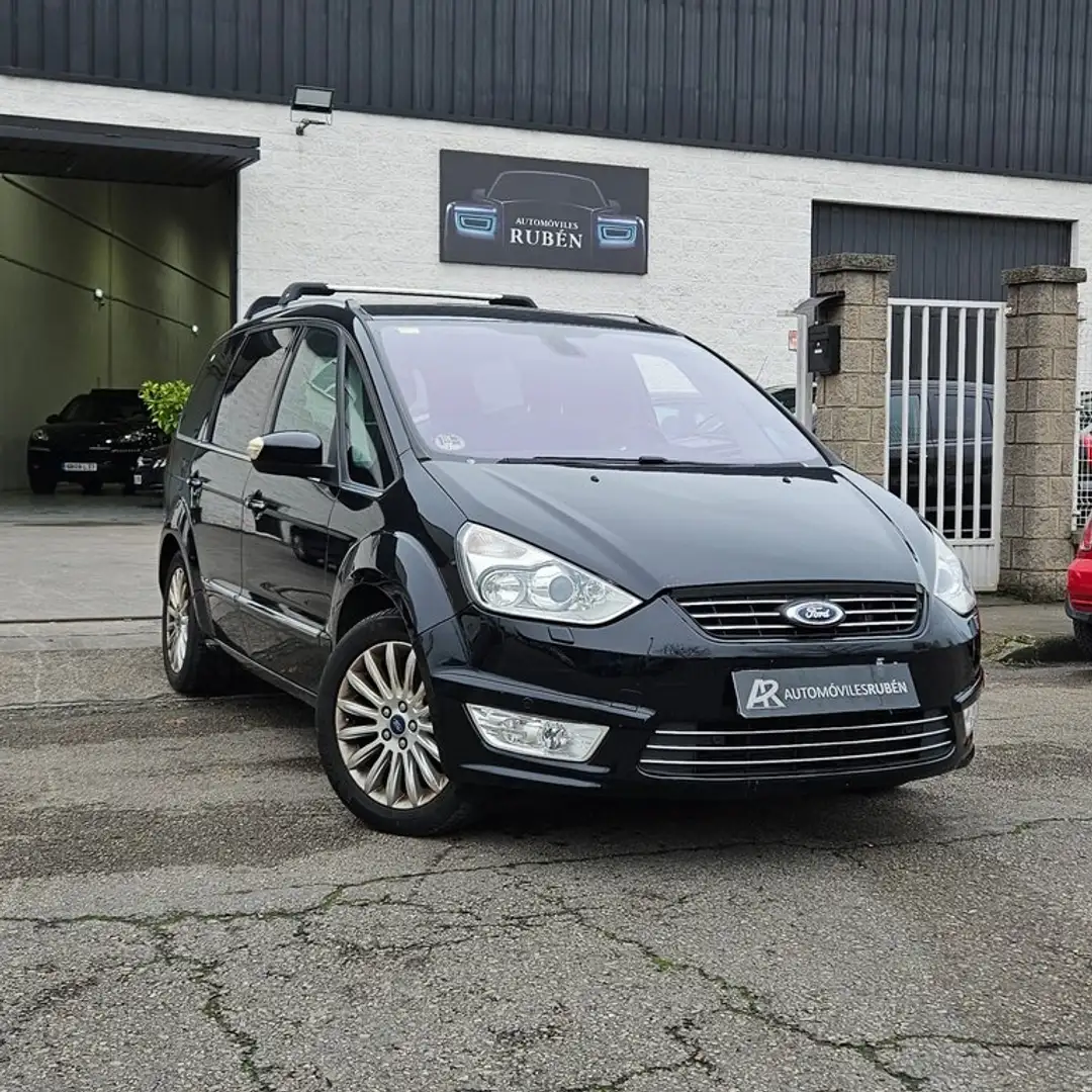 Ford Galaxy 2.0 TDCi 140cv DPF Titanium Schwarz - 1