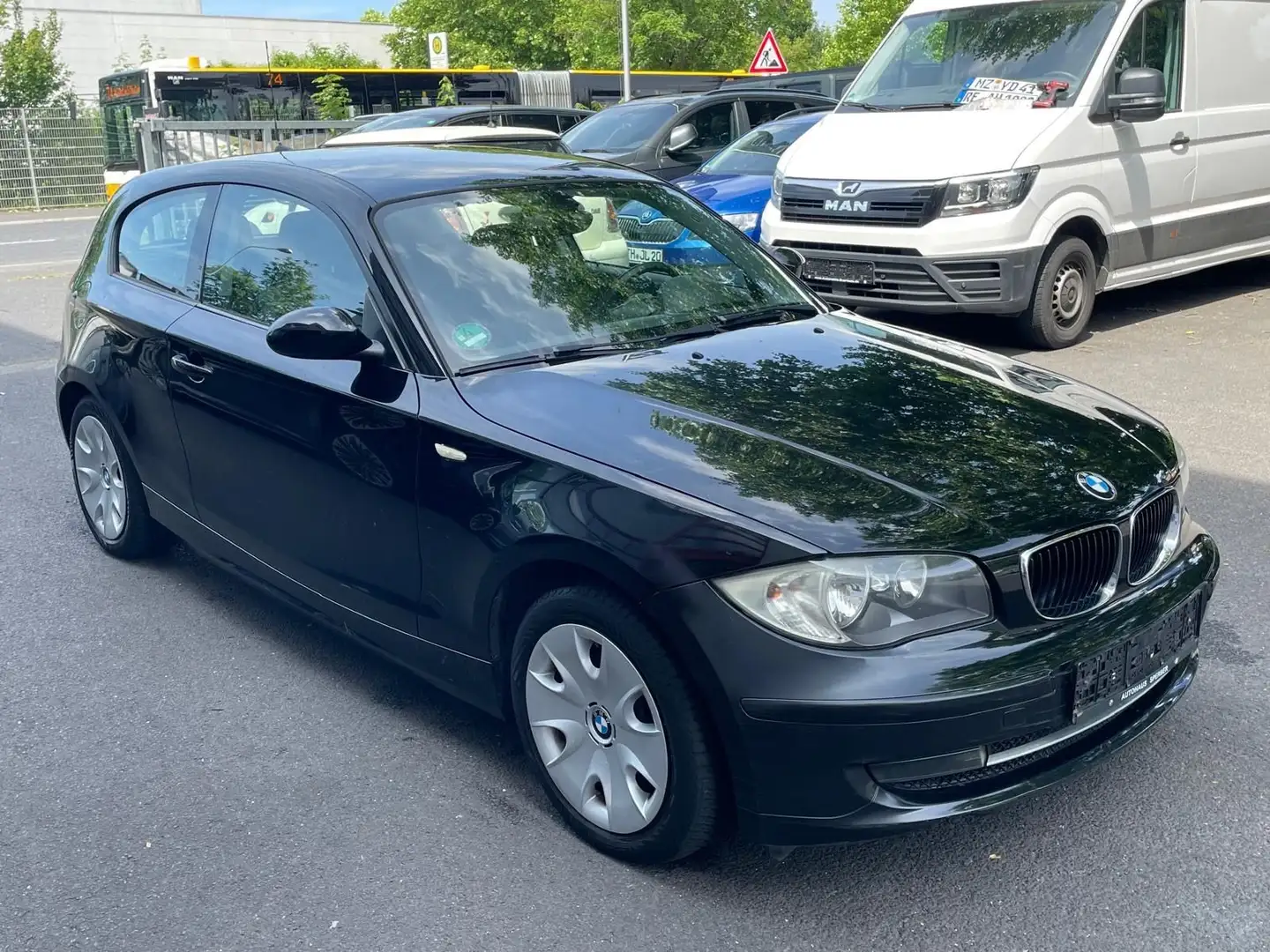 BMW 116 1 Lim. 116i Negro - 1