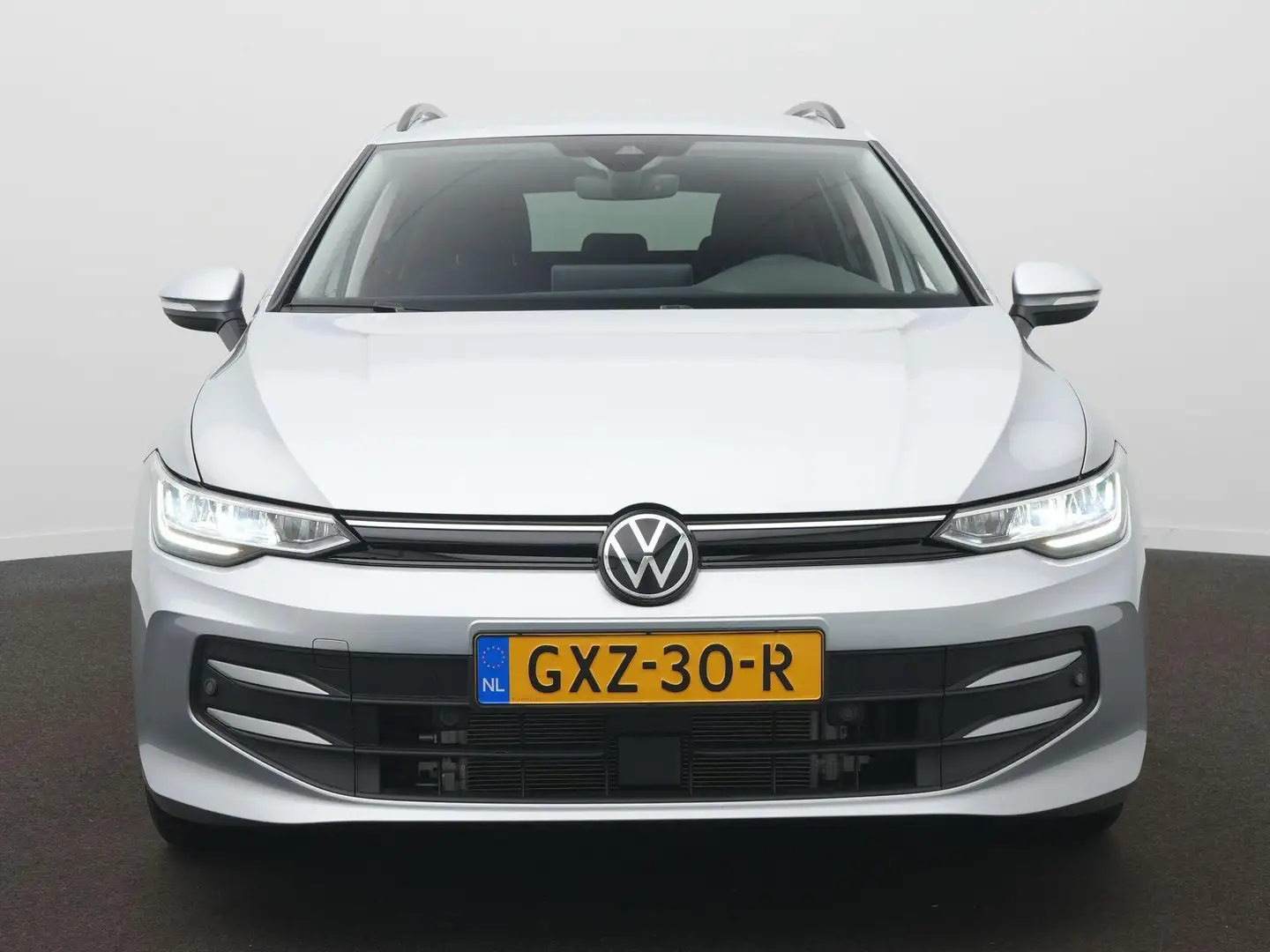Volkswagen Golf Variant 1.5 TSI Life Business Volkswagen Golf Variant 1.5 Grijs - 2