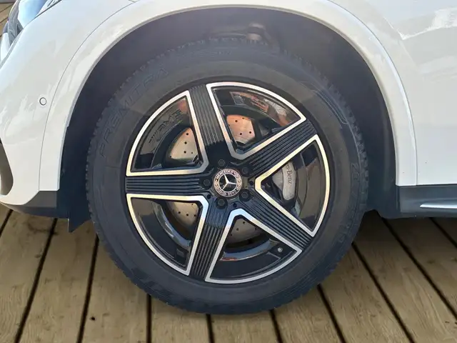 Mercedes-Benz GLC view 6